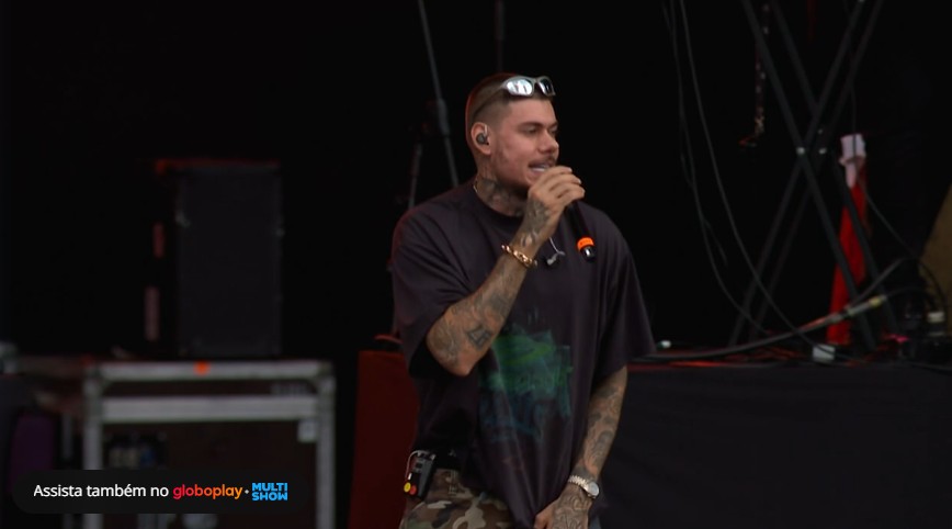 Quem é Mc Kako, funkeiro que teve show cancelado no Lolla 2025