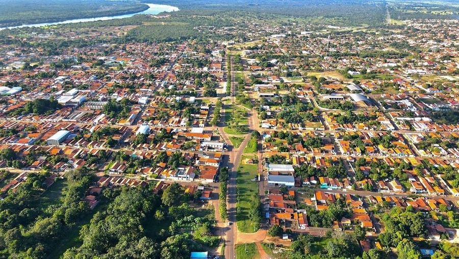 Homens são investigados por furto após esquecerem mochila com documentos na casa da vítima