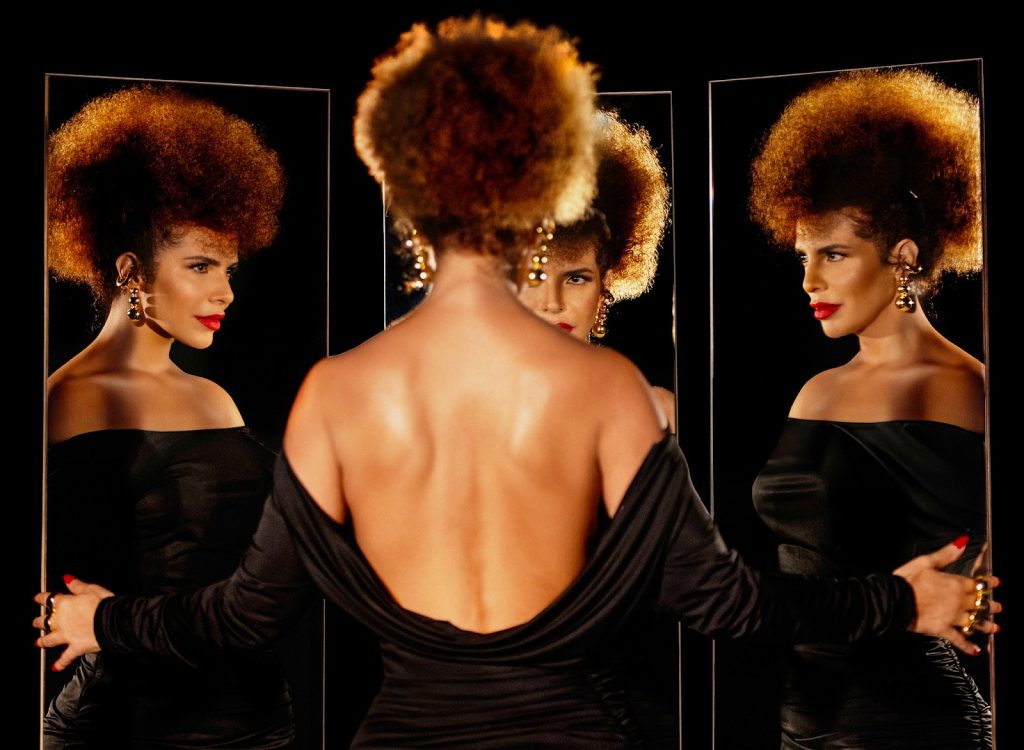 Vanessa da Mata anuncia ‘Todas elas’, álbum autoral em que se conecta com João Gomes, Jota.Pê e Robert Glasper