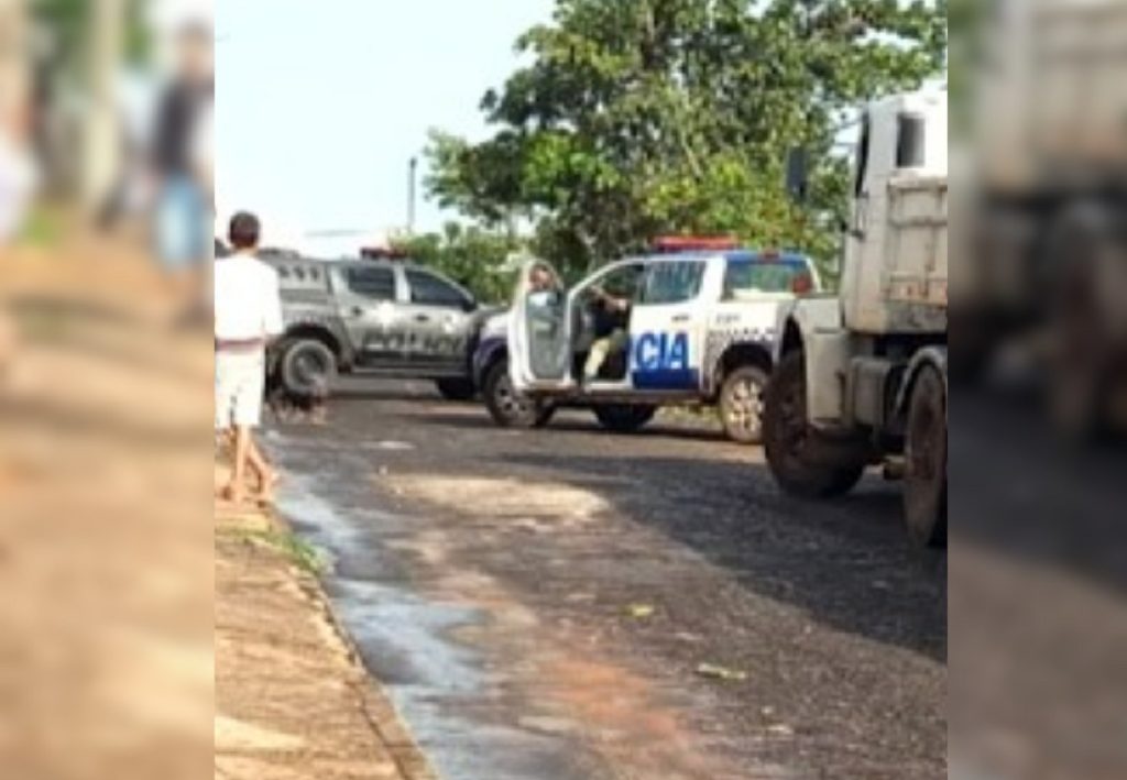 Suspeito morre e policial fica ferido durante troca de tiros em Araguaína
