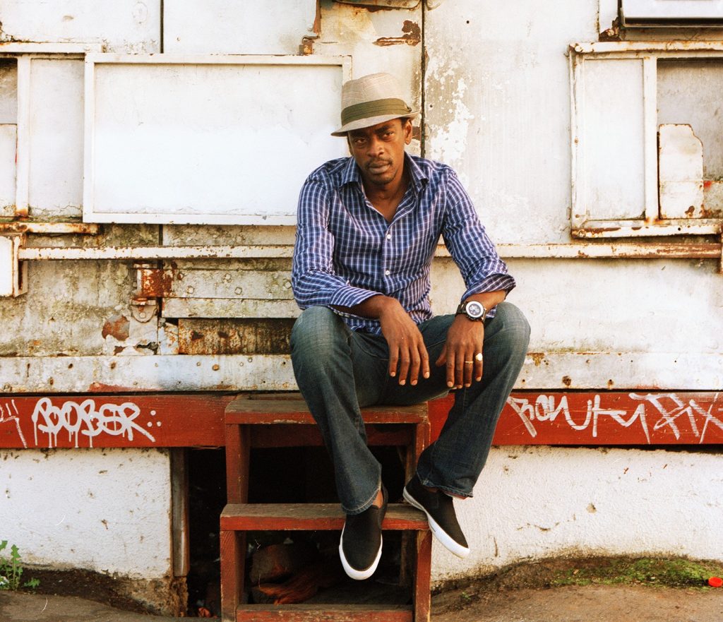 Seu Jorge lança álbum em que faz feat com Marisa Monte, canta com Beck e regrava duas músicas de Márcio Borges