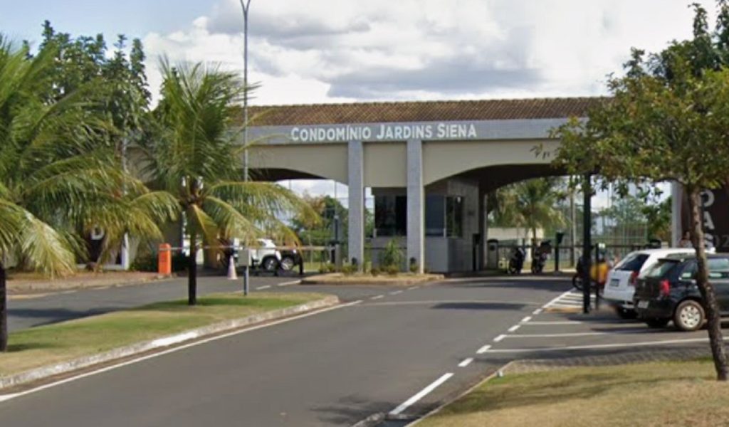 Tutor entra na Justiça para garantir direito de criar cão da raça American Bully em condomínio